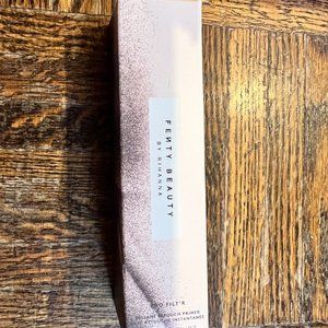 ❤️FENTY PRO FILT’R INSTANT RETOUCH SOFT MATTE PRIMER❤️